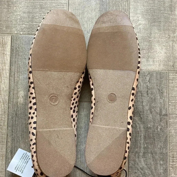 NWT Universal Thread Leopard Print Flats size 7 - Picture 5 of 6